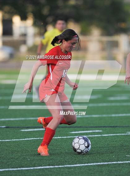 Thumbnail 1 in Memorial vs. Stratford (UIL 6A Regional Playoff) photogallery.