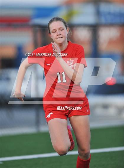 Thumbnail 1 in Memorial vs. Stratford (UIL 6A Regional Playoff) photogallery.