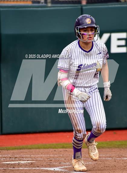 Thumbnail 2 in Shiner vs. Sundown (UIL Softball 2A Div 2 Final) photogallery.