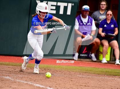 Thumbnail 2 in Shiner vs. Sundown (UIL Softball 2A Div 2 Final) photogallery.