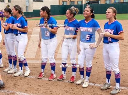 Thumbnail 3 in Shiner vs. Sundown (UIL Softball 2A Div 2 Final) photogallery.