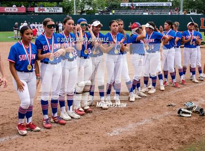 Thumbnail 1 in Shiner vs. Sundown (UIL Softball 2A Div 2 Final) photogallery.