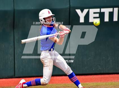 Thumbnail 2 in Shiner vs. Sundown (UIL Softball 2A Div 2 Final) photogallery.
