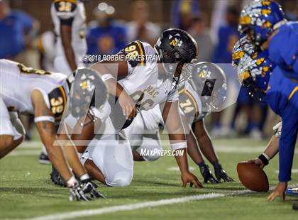 Thumbnail 3 in Nacogdoches vs. Jacksonville photogallery.