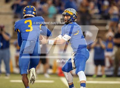 Thumbnail 3 in Nacogdoches vs. Jacksonville photogallery.