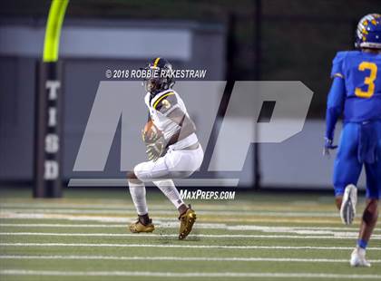 Thumbnail 3 in Nacogdoches vs. Jacksonville photogallery.