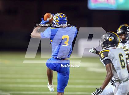 Thumbnail 3 in Nacogdoches vs. Jacksonville photogallery.