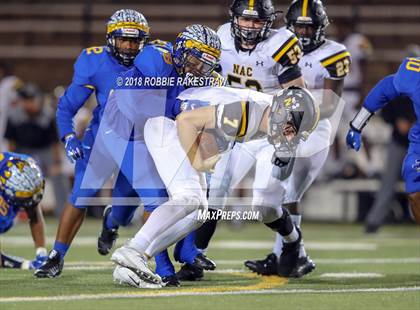 Thumbnail 3 in Nacogdoches vs. Jacksonville photogallery.
