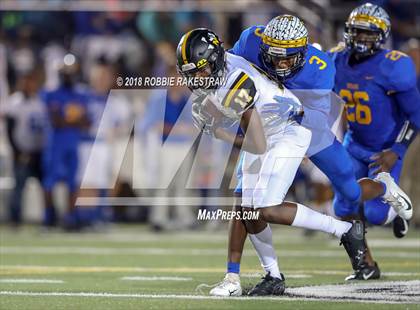 Thumbnail 3 in Nacogdoches vs. Jacksonville photogallery.
