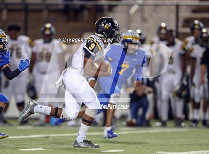 Thumbnail 3 in Nacogdoches vs. Jacksonville photogallery.