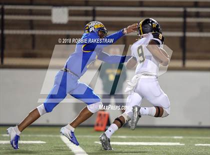 Thumbnail 3 in Nacogdoches vs. Jacksonville photogallery.