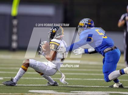 Thumbnail 3 in Nacogdoches vs. Jacksonville photogallery.