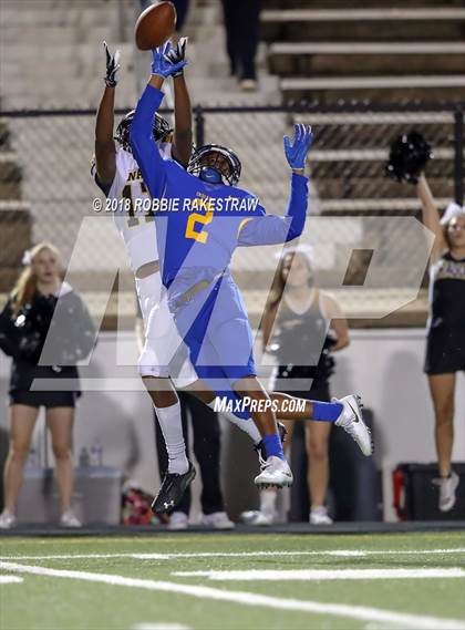 Thumbnail 3 in Nacogdoches vs. Jacksonville photogallery.