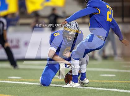 Thumbnail 3 in Nacogdoches vs. Jacksonville photogallery.