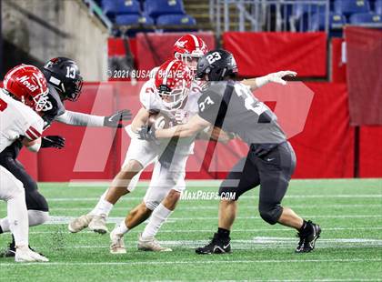 Thumbnail 2 in Marblehead vs. North Attleborough (MIAA Division 3 Final) photogallery.