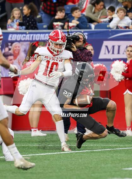 Thumbnail 1 in Marblehead vs. North Attleborough (MIAA Division 3 Final) photogallery.