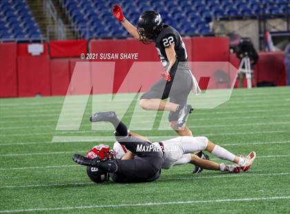 Thumbnail 3 in Marblehead vs. North Attleborough (MIAA Division 3 Final) photogallery.