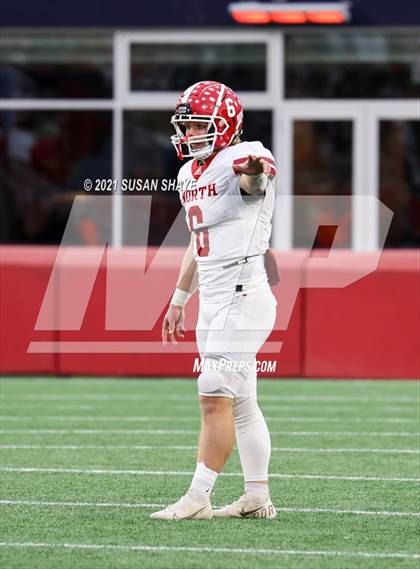 Thumbnail 1 in Marblehead vs. North Attleborough (MIAA Division 3 Final) photogallery.