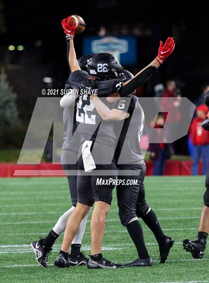 Thumbnail 1 in Marblehead vs. North Attleborough (MIAA Division 3 Final) photogallery.