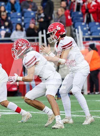 Thumbnail 2 in Marblehead vs. North Attleborough (MIAA Division 3 Final) photogallery.