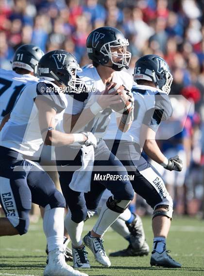 Thumbnail 3 in Valor Christian @ Cherry Creek (CHSAA 5A Semi-Final) photogallery.