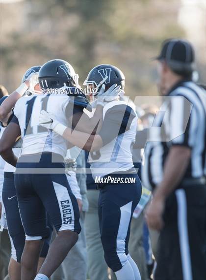 Thumbnail 3 in Valor Christian @ Cherry Creek (CHSAA 5A Semi-Final) photogallery.