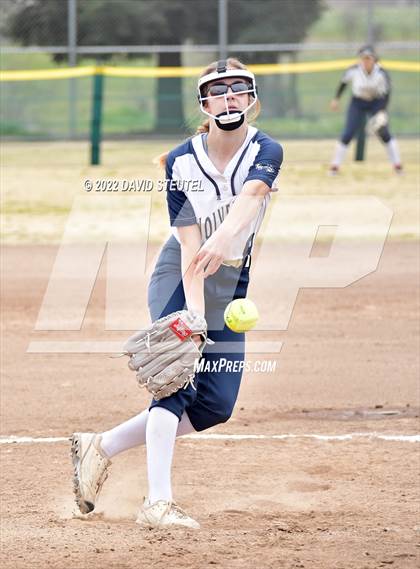 Thumbnail 1 in Woodcreek vs. Rosemont photogallery.