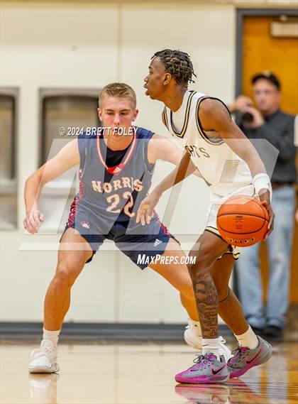 Thumbnail 3 in Norris vs Lincoln Southeast (Jamboree) photogallery.