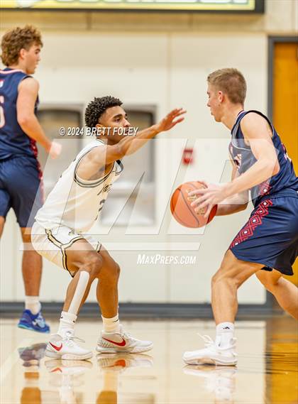 Thumbnail 2 in Norris vs Lincoln Southeast (Jamboree) photogallery.