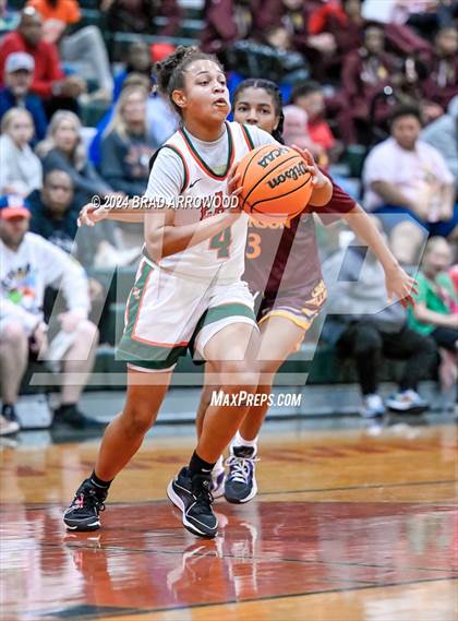 Thumbnail 3 in Robinson vs East Lincoln (East Lincoln Winter Jam) photogallery.