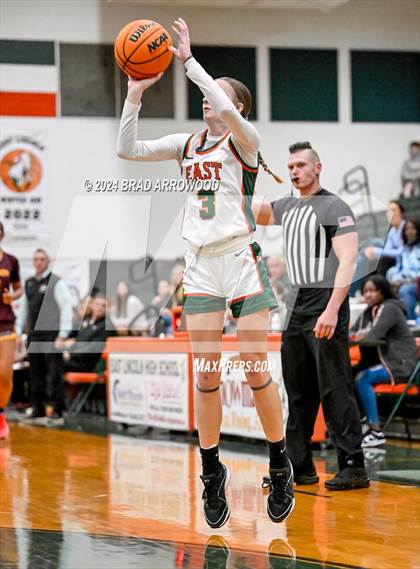 Thumbnail 2 in Robinson vs East Lincoln (East Lincoln Winter Jam) photogallery.