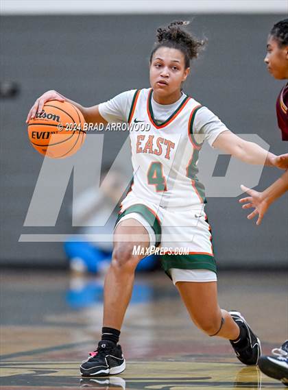 Thumbnail 3 in Robinson vs East Lincoln (East Lincoln Winter Jam) photogallery.