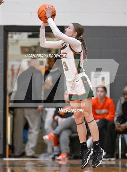 Thumbnail 1 in Robinson vs East Lincoln (East Lincoln Winter Jam) photogallery.