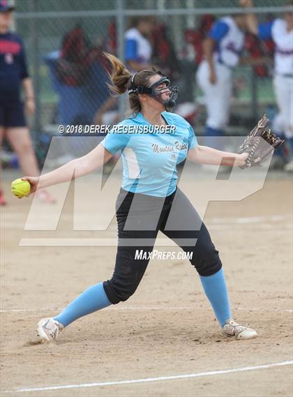 Thumbnail 3 in Mountain Range vs Cherry Creek (Loveland Softball Showcase) photogallery.