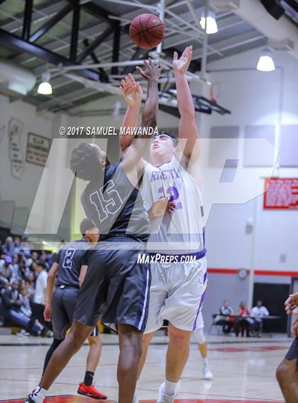 Thumbnail 1 in Sierra Canyon vs Righetti (Hart Holiday Classic) photogallery.