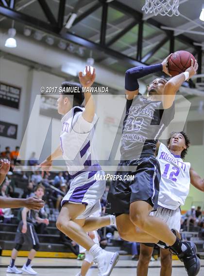 Thumbnail 3 in Sierra Canyon vs Righetti (Hart Holiday Classic) photogallery.