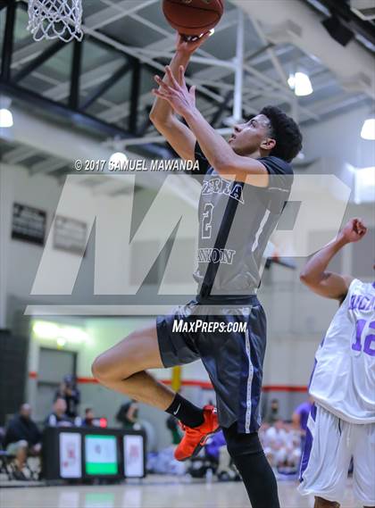 Thumbnail 1 in Sierra Canyon vs Righetti (Hart Holiday Classic) photogallery.