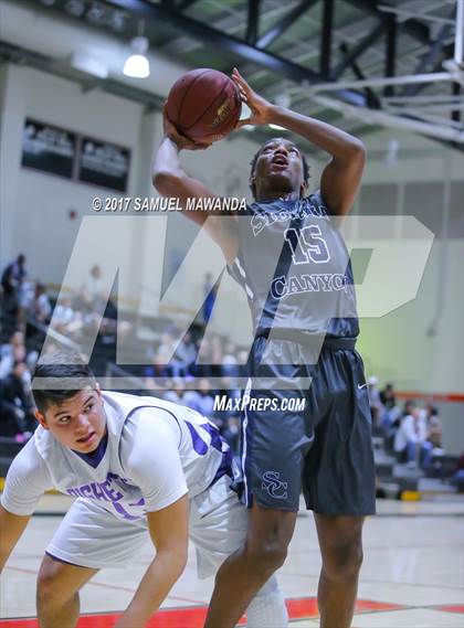 Thumbnail 3 in Sierra Canyon vs Righetti (Hart Holiday Classic) photogallery.
