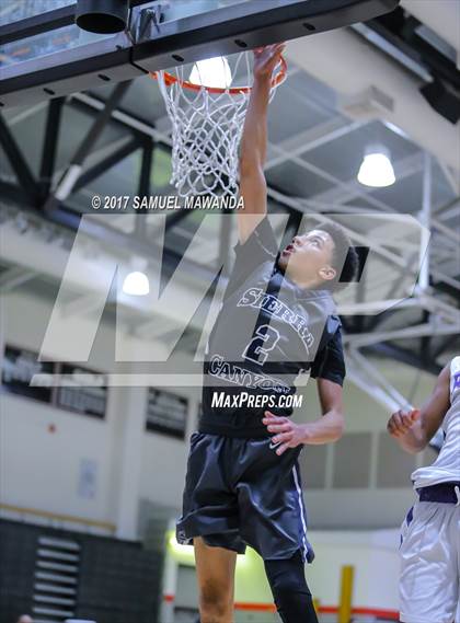Thumbnail 2 in Sierra Canyon vs Righetti (Hart Holiday Classic) photogallery.