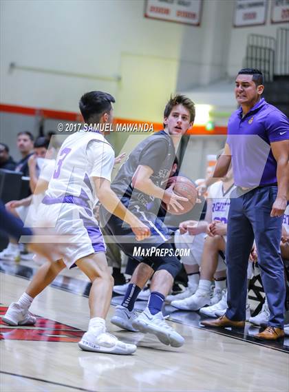 Thumbnail 2 in Sierra Canyon vs Righetti (Hart Holiday Classic) photogallery.