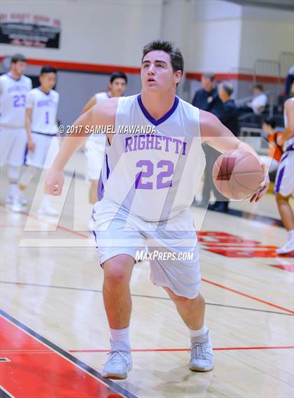 Thumbnail 3 in Sierra Canyon vs Righetti (Hart Holiday Classic) photogallery.
