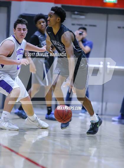 Thumbnail 3 in Sierra Canyon vs Righetti (Hart Holiday Classic) photogallery.