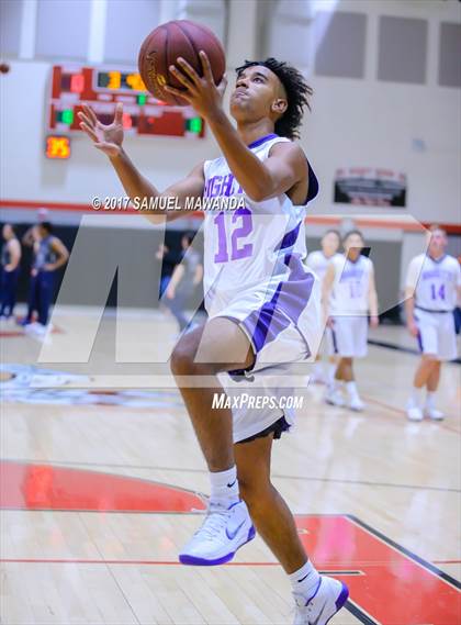 Thumbnail 2 in Sierra Canyon vs Righetti (Hart Holiday Classic) photogallery.