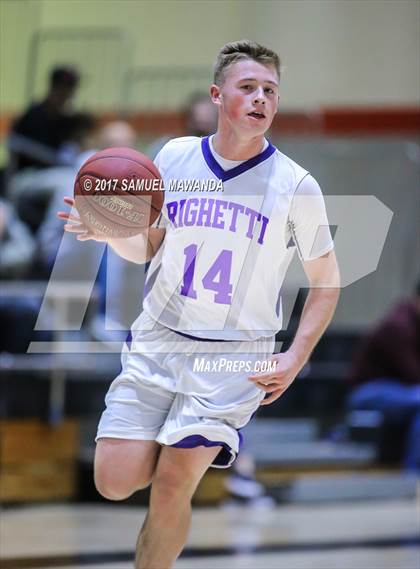Thumbnail 1 in Sierra Canyon vs Righetti (Hart Holiday Classic) photogallery.
