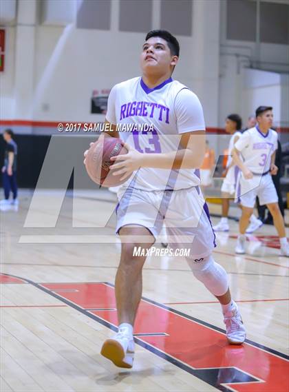 Thumbnail 1 in Sierra Canyon vs Righetti (Hart Holiday Classic) photogallery.