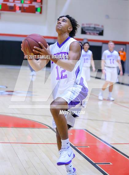 Thumbnail 1 in Sierra Canyon vs Righetti (Hart Holiday Classic) photogallery.