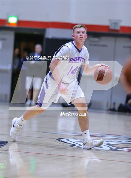 Thumbnail 3 in Sierra Canyon vs Righetti (Hart Holiday Classic) photogallery.