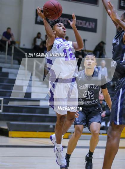Thumbnail 1 in Sierra Canyon vs Righetti (Hart Holiday Classic) photogallery.