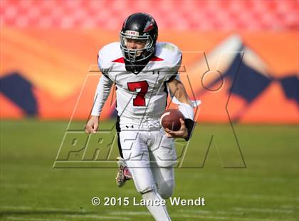 Thumbnail 3 in Loveland v Windsor (CHSAA 4A Final) photogallery.