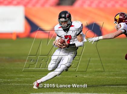 Thumbnail 1 in Loveland v Windsor (CHSAA 4A Final) photogallery.